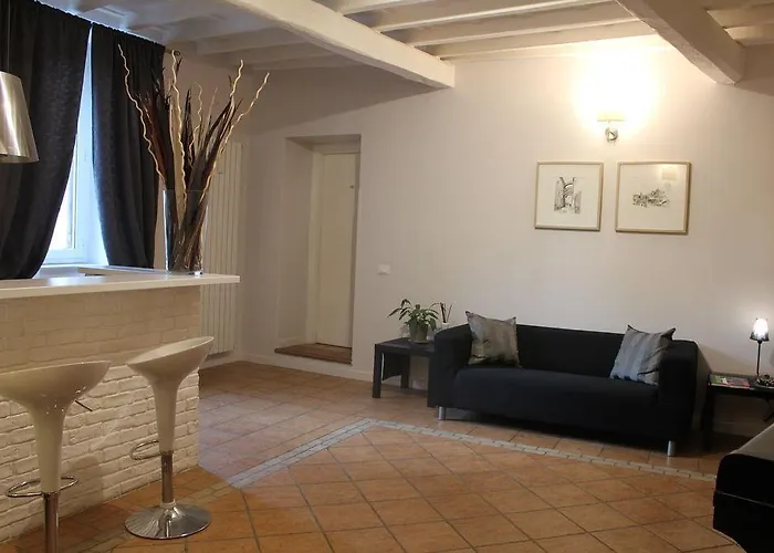 Relais Casa Della Fornarina 3*